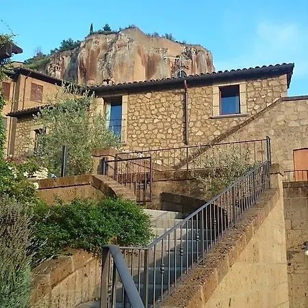 Degli Ulivi Bed & Breakfast 2*