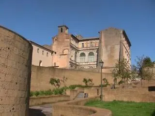Degli Ulivi Oda ve Kahvaltı